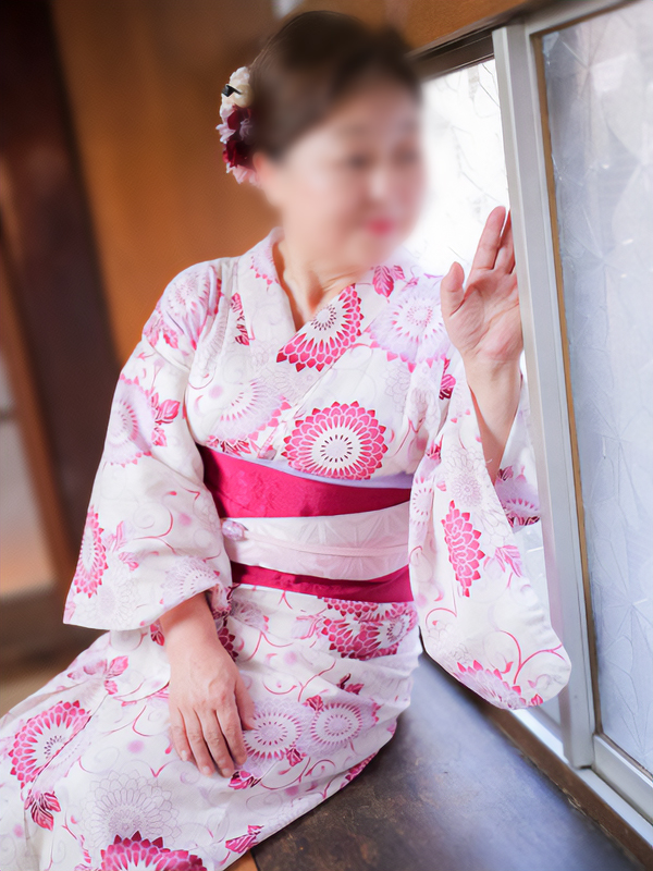 国分寺人妻デリヘル【熟女の風俗最終章 国分寺店】 はつえ